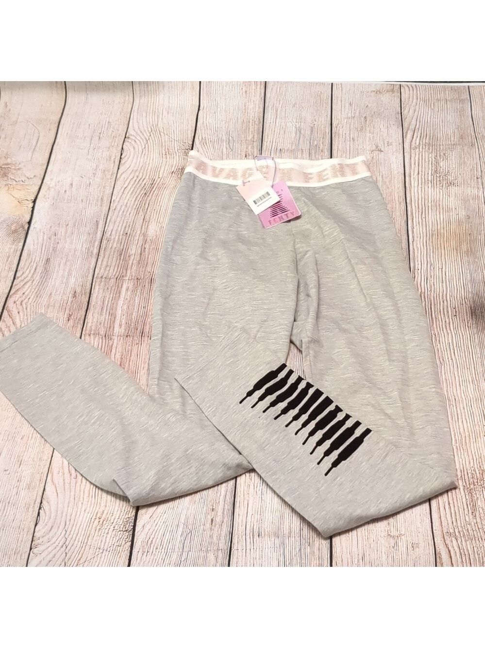 Rihanna savage Fenty leggings size small